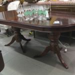 588 6358 DINING TABLE